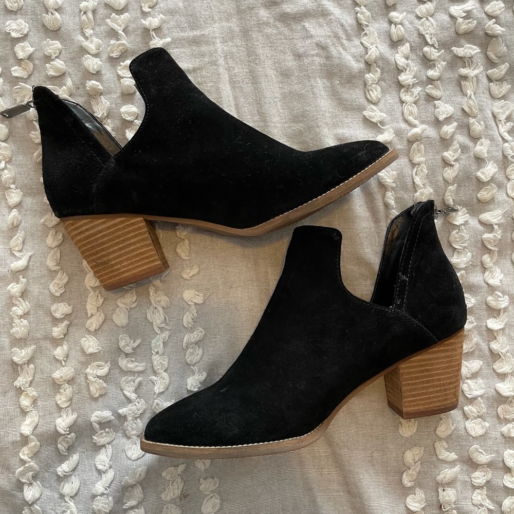 Blonda Neda Waterproof Bootie